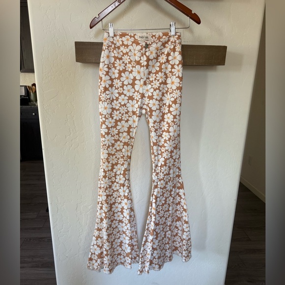 Peach Love California|Boho floral print wide leg bell bottom jeans,neutral tan • - Picture 3 of 15